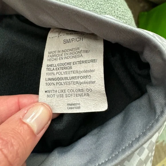 Under Armour Shorts - Picture 5 of 5